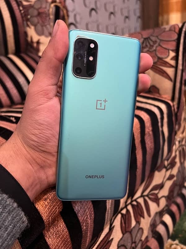 One Plus 8T 0