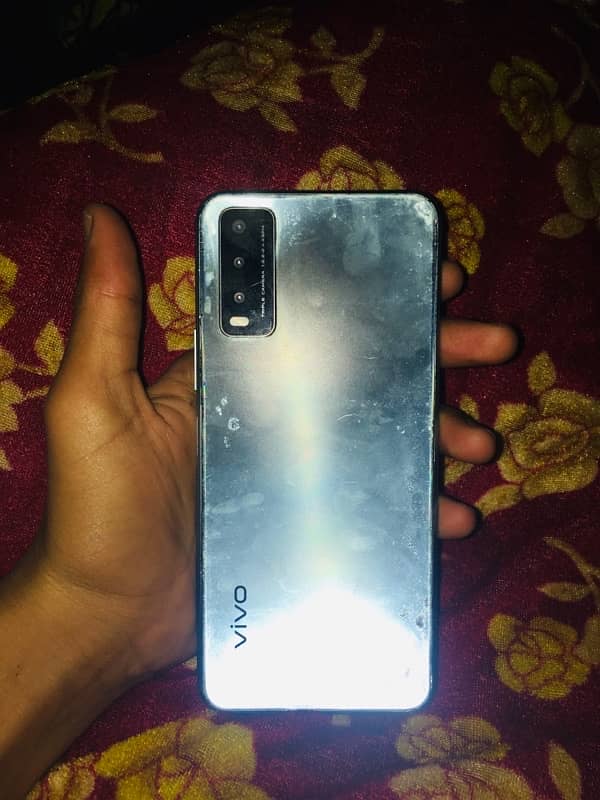 Vivo y20s 0