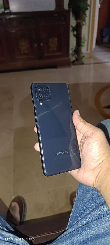 Samsung Galaxy a22 0