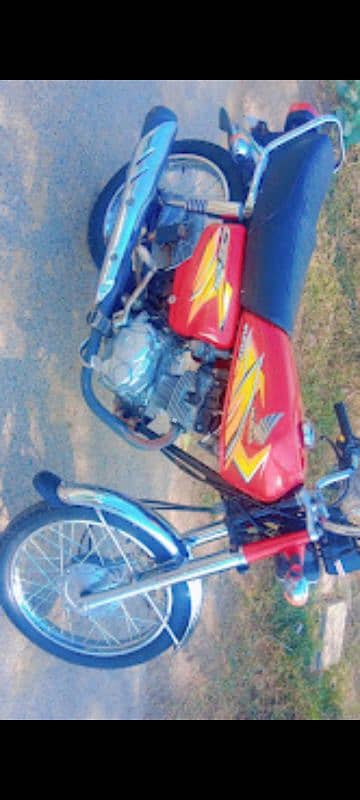 Honda 125 cg 1