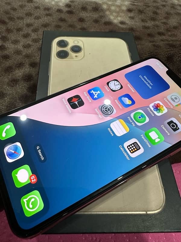 iPhone 11 Pro Max 0