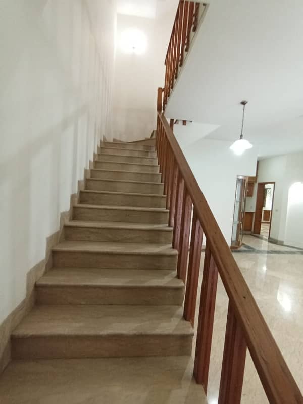 i-8.40x80 double storey House available for rent office family guest house purpose available for rent 7