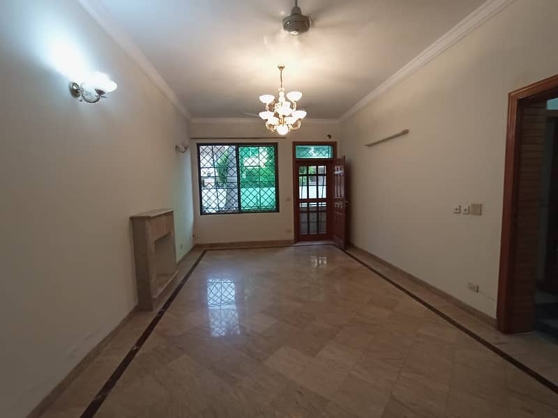 i-8.40x80 double storey House available for rent office family guest house purpose available for rent 14