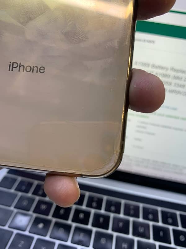 iphone xsmax 64gb pta approved 1