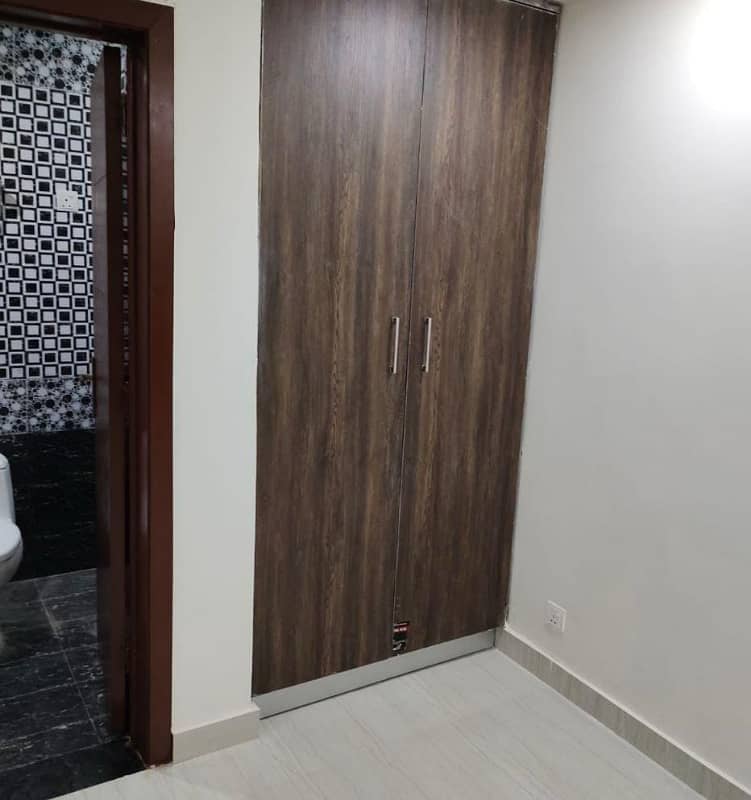 STUDIO APARTMENT AVAILABLE FOR SALE AT GULBERG HEIGHTS GULBERG GREENS ISLAMABAD 2