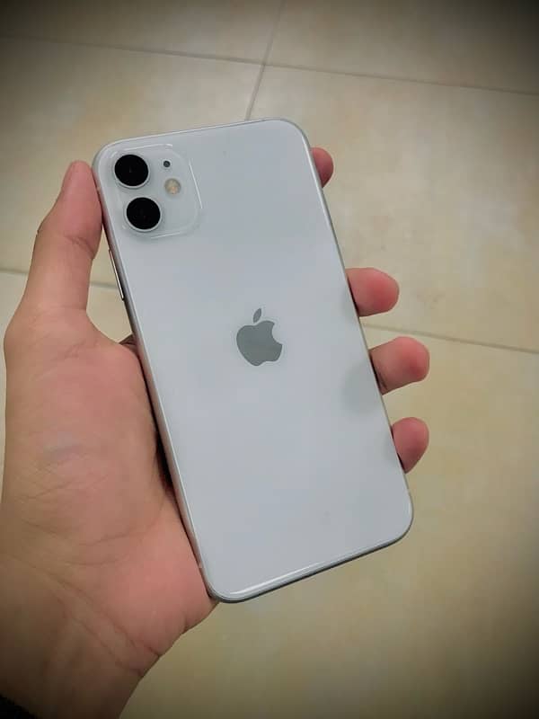 IPHONE 11 NON PTA 64 GB 1