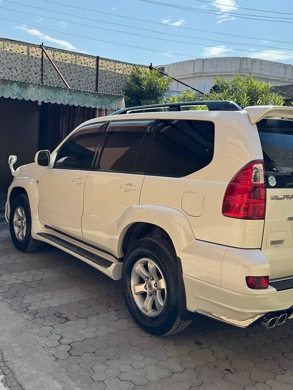 Toyota Prado 2004 4