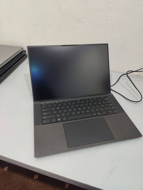 Dell precision 5550 4