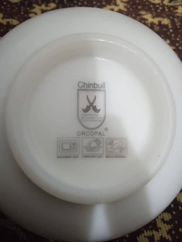 Marble dinner set. 70 PCs. white colour 3