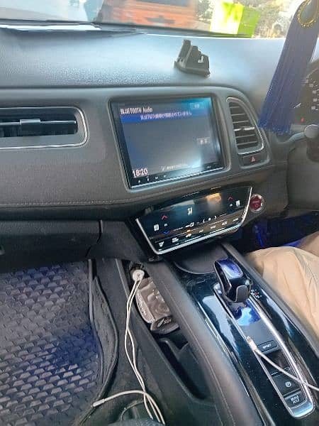 Honda Vezel 2016 4