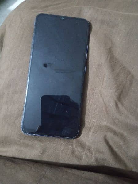 Realme c12 good condition 4