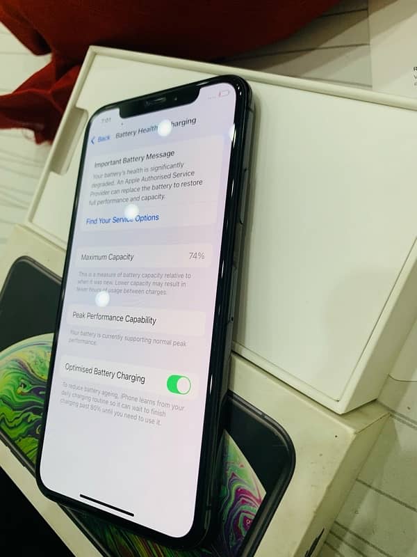 iphone xs 64gb pta approved 0