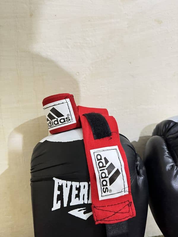 boxing gloves 3