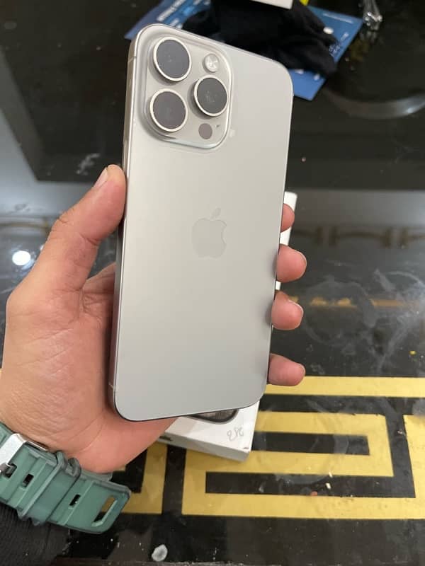 IPhone 15 pro max 256 gb 2