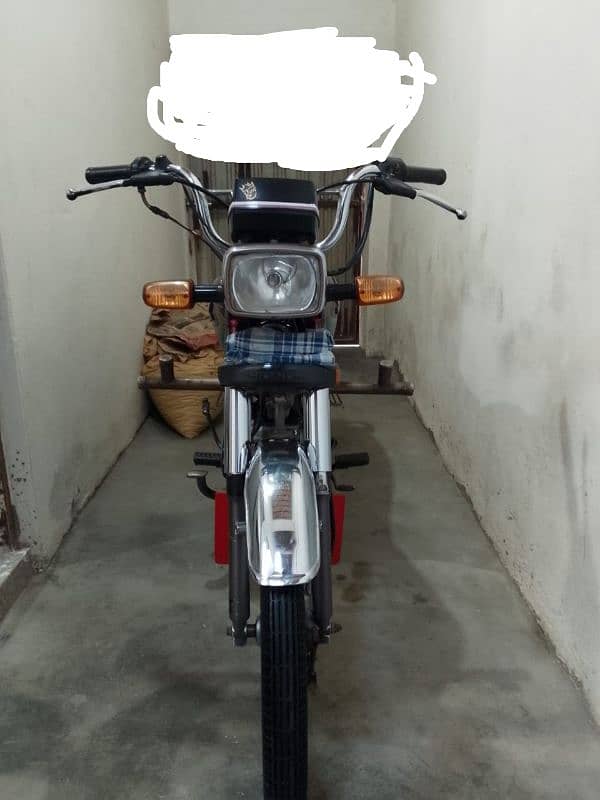 Honda 70 motorcycle for sale 1