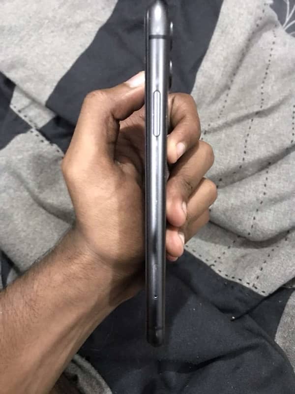 iPhone 11 64gb 3