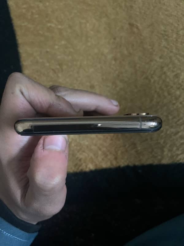 xs max jv 64 gb 4