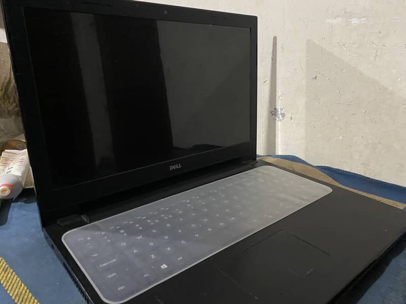 laptop for sell Dell laptop storage 512 gb ram 08 gb 0