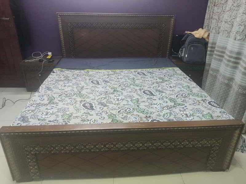 Bed,MirrorTable and two side tables with 2