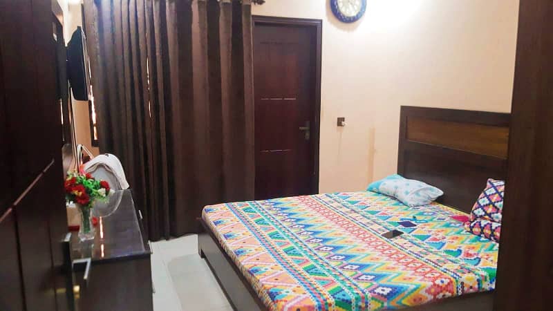 3BED DD SAFARI OMEGA FLAT FOR SALE IN GULISTAN E JAUHAR BLOCK 13 1