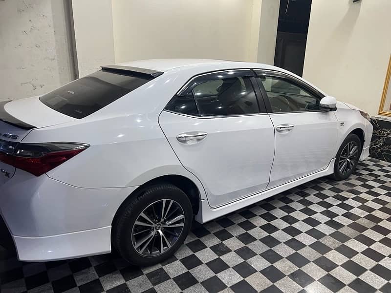 Toyota Altis Grande 2018 1