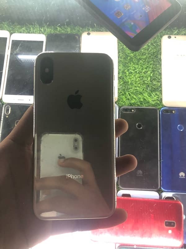 I phone x 64 GB pta approved 1