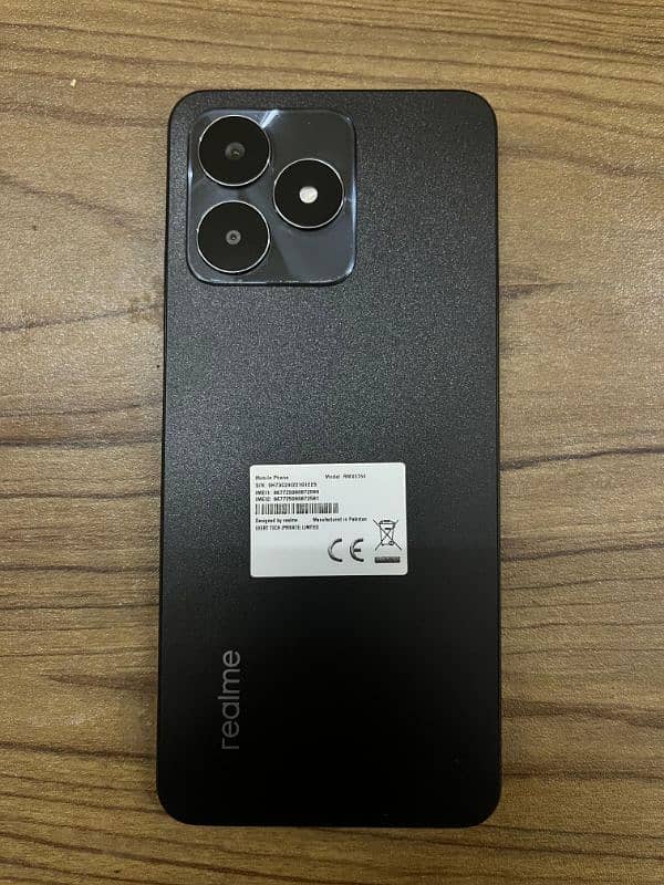 Realme C53 0