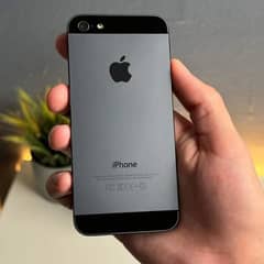 iphone 5s 64 PTA approved My Whatsapp number 0326=3289651