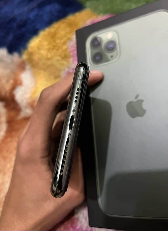 iphone 11 pro max 5