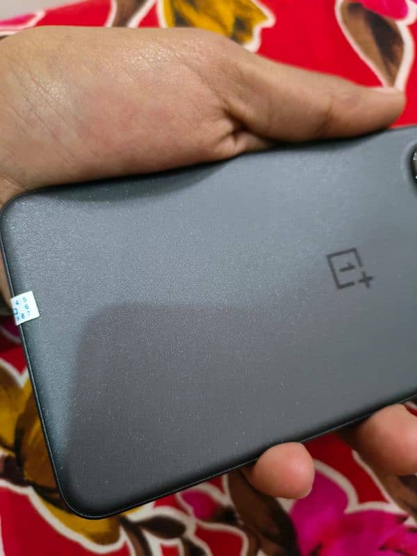 Latest one plus Ace 2V,5g,pta,16/256,with original charger , 1