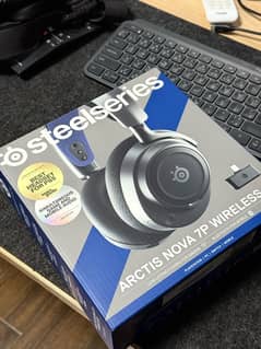 Steelseries Arctis Nova 7p