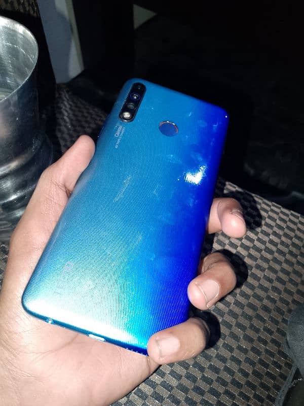 Tecno camon 12 Air 4Gb 64 Gb panel change no box ni charger 4