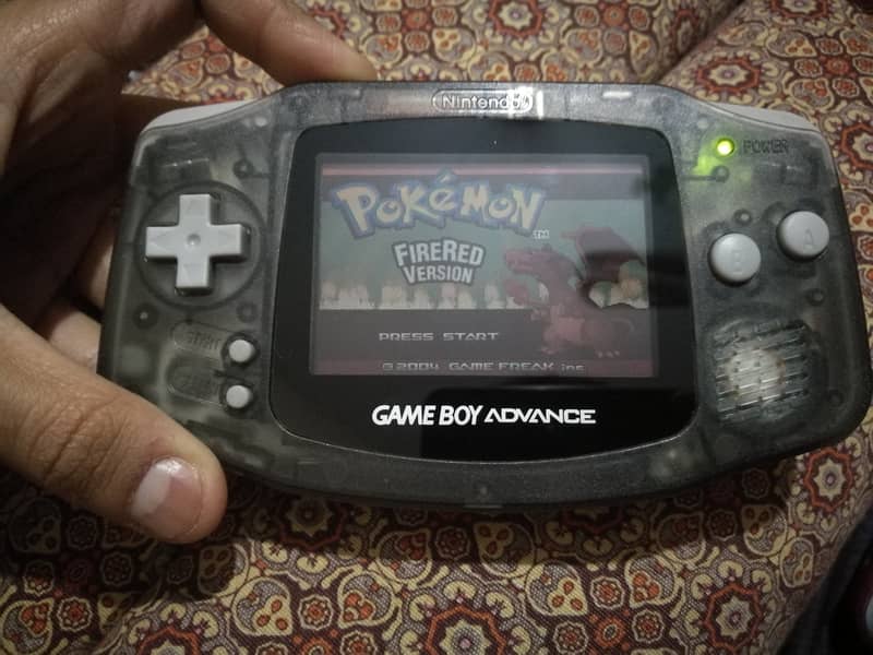 Nintendo Gameboy Advance 4