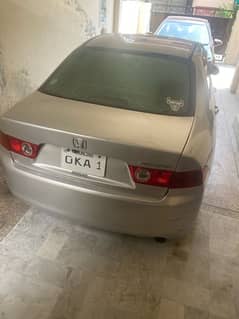 Honda Accord 2004