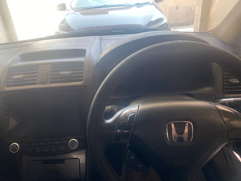 Honda Accord 2004 3