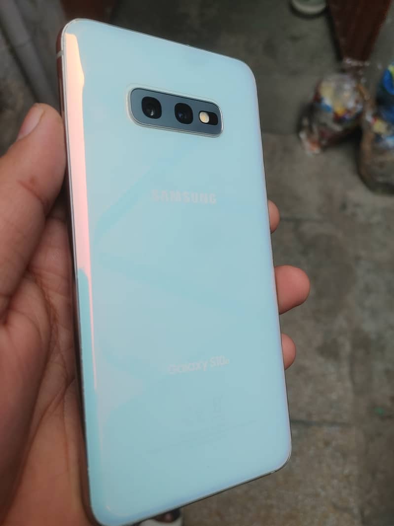 Samsung  S10e sale and exchange 5