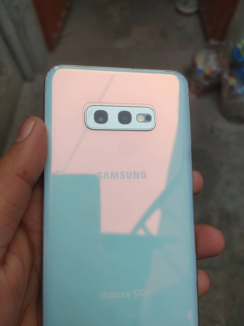 Samsung  S10e sale and exchange 10