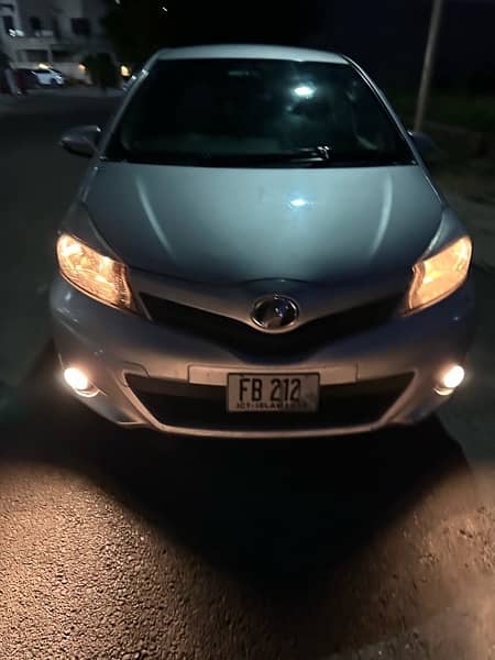 Toyota Vitz 2015 8