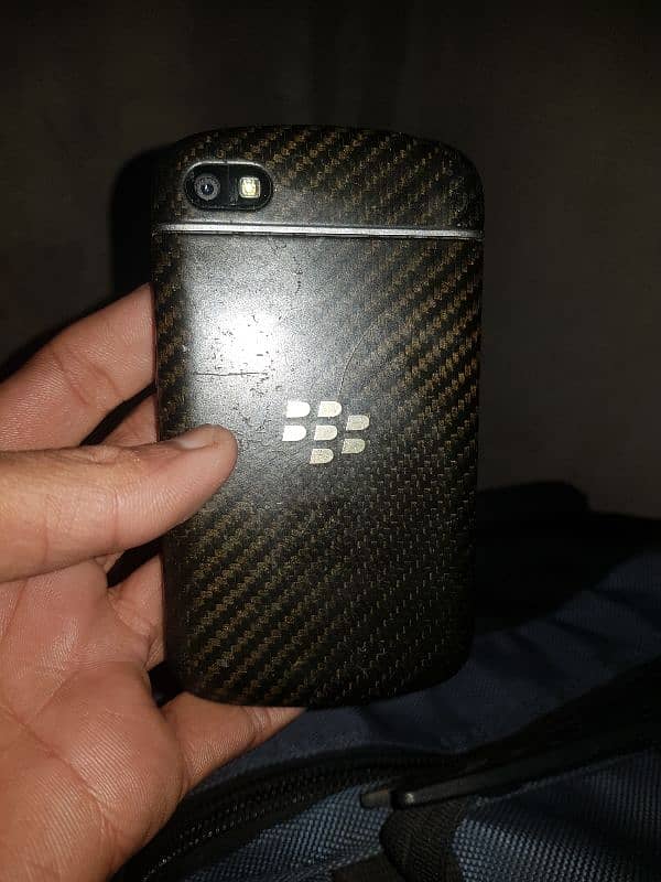 BLACKBERRY-97CF 0