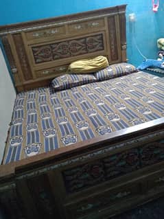 bed set (solid wood) with dressing and showcase