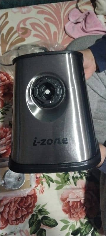 izone IZ-565 220-240V 600w 1