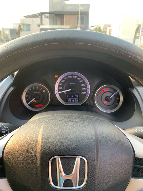 Honda City IVTEC 2020 18