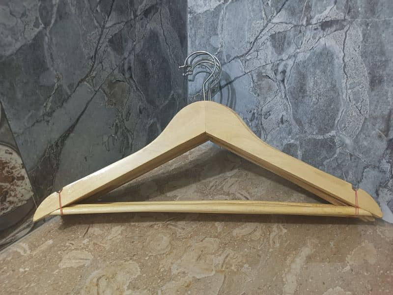 Wooden hangers 0