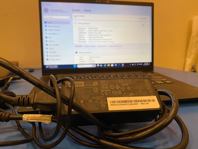 Lenovo v14 G3 i5 12gen with original Charger 1