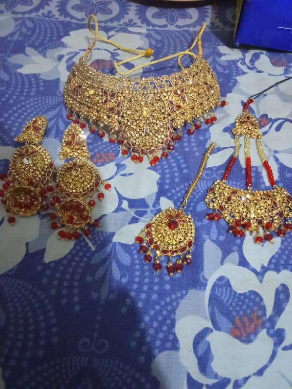 bridal lengha barae frokht with bridal set 2