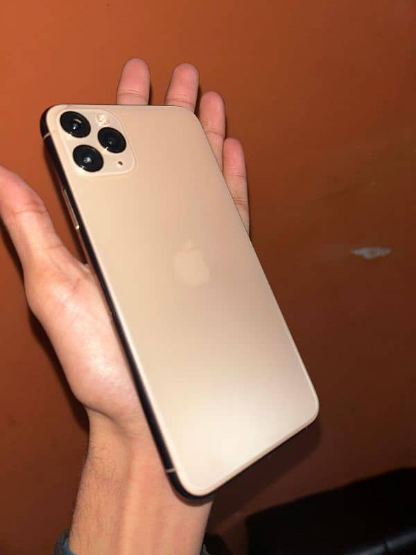 iPhone 11 Pro Max (JV) 1