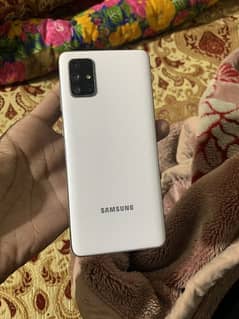 samsung a71 6,128 with box and chager exchange possible