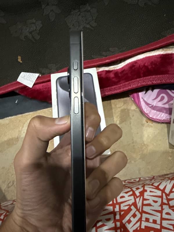 Iphone 15 pro max jv 256 GB 3