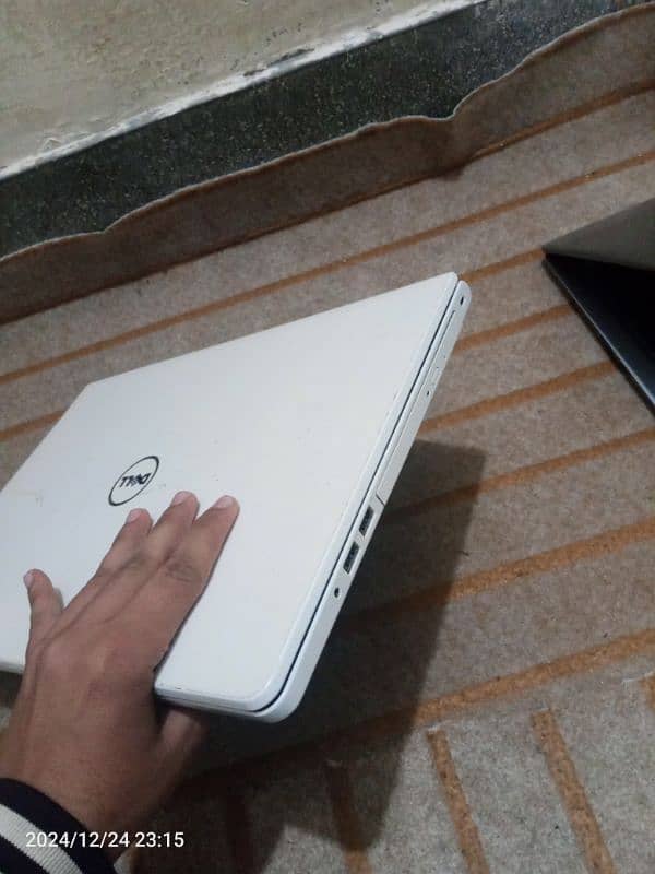 laptop i5 5th generation 4 Ram 512 HDD 2