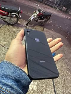 i Phone XR Full 10/10 condition 128GB JV